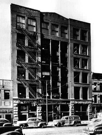 Exterior View, circa 1950, photo courtesy of Chicago Architectural Photographic Co.